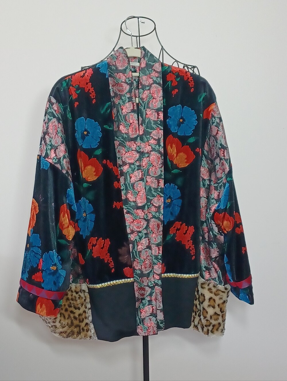 Zara Oversized Patchwork Kimono Jacket- Velvet & Faux Fur- Size M - Picture 3 of 7